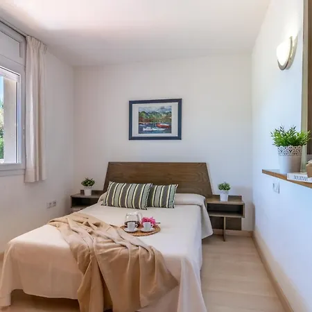 Apartaments Bt- Roses * Росас