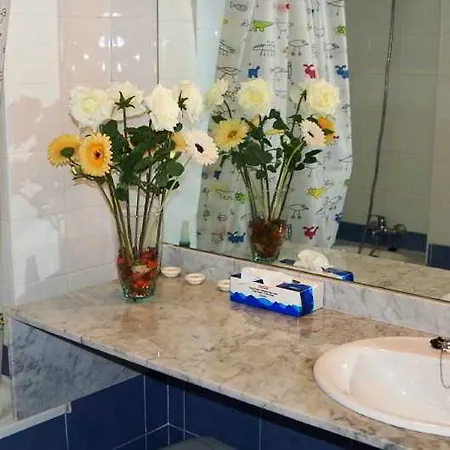 Apartaments Bt- Roses Apartment *