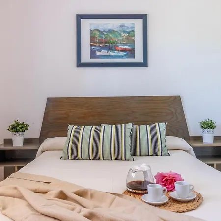 Apartaments Bt- Roses Apartment
